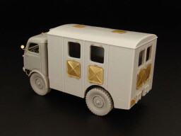Tatra 805 Ambulance 1:48